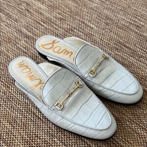 Sam Edelman Light Gray Croc-Embossed Mules